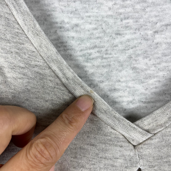 Weekend Max Mara Knit Top Womens Small Beige Gold V Neck Short Sleeve Classic - Picture 13 of 13